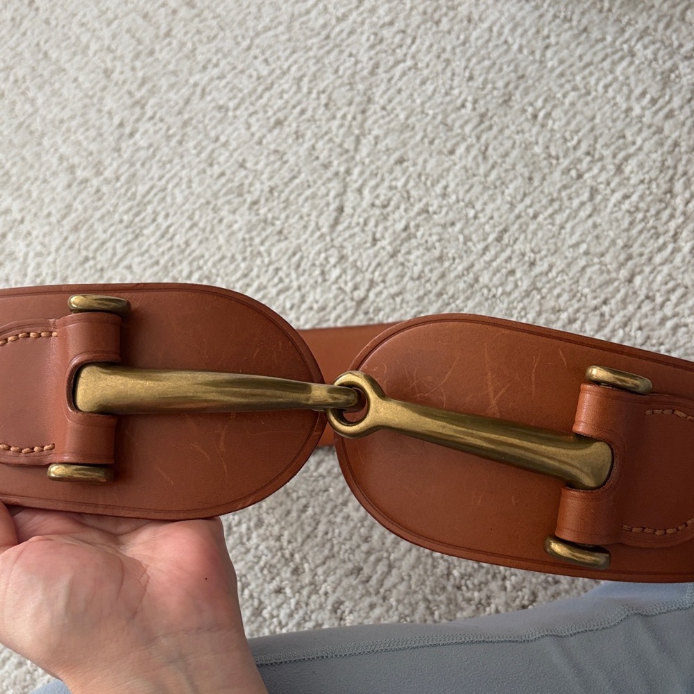 Ralph Lauren Tan Leather Belt with Gold-Tone Horsebit - Picture 3 of 4